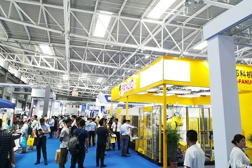 智造產(chǎn)業(yè)新生態(tài) 2021青島工業(yè)自動(dòng)化展乘勢(shì)而來(lái) ?？藗愃闺姎忾W耀亮相